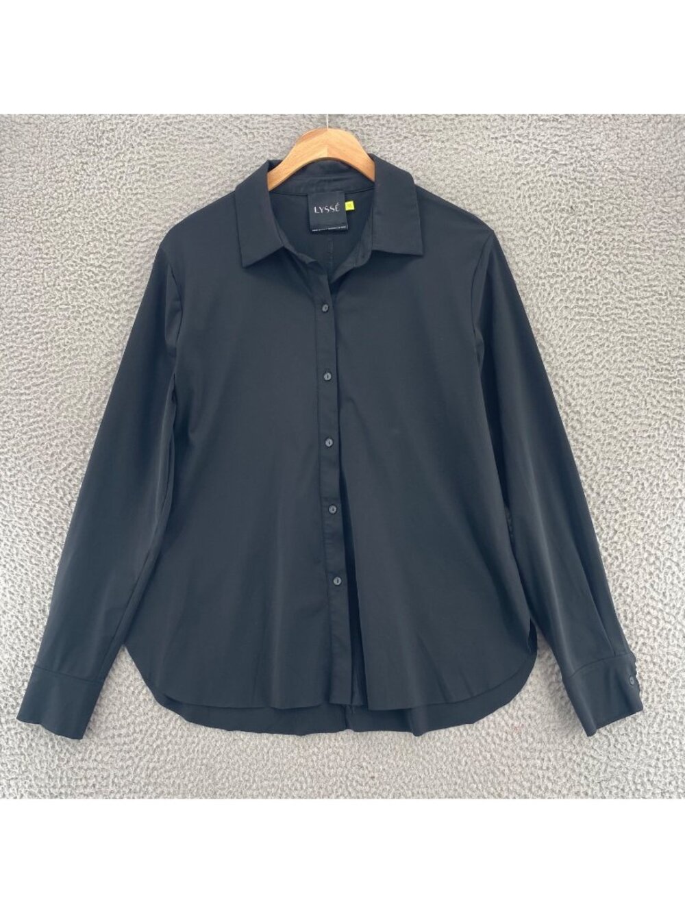 Lysse Shirt Womens Medium Black Long Sleeve Collared Button Up Stretch Quick Dry